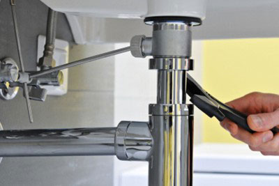 fontaneria y sanitarios tienda de bricolaje en Medina de Pomar